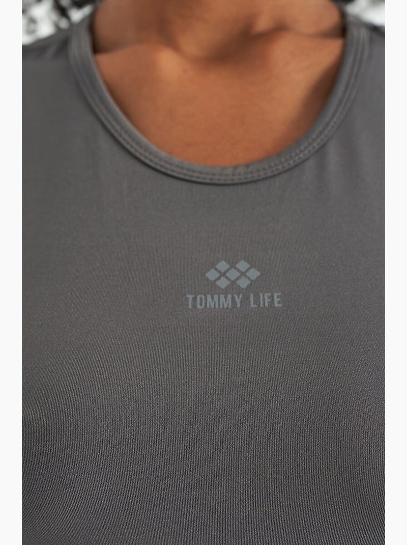 Top active sin mangas con cuello redondo tommy Gris negro - Kiabi