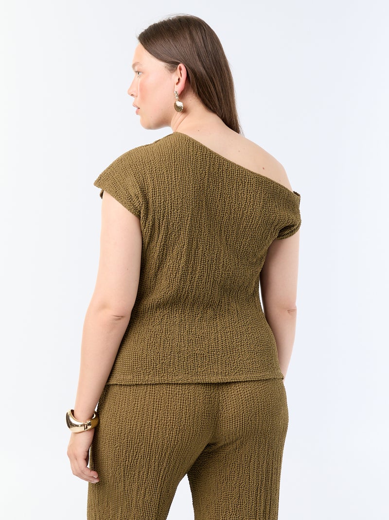 Top asimétrico de punto crinkle con joya dorada Caqui - Kiabi