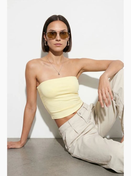 Top bandeau crop sin tirantes de mujer dilvin - Kiabi Top bandeau crop sin tirantes de mujer dilvin - Kiabi
