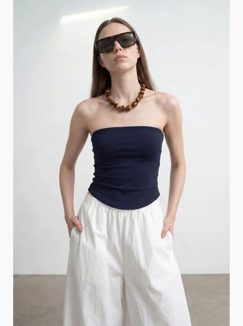 Top bandeau crop sin tirantes de mujer dilvin - Kiabi Top bandeau crop sin tirantes de mujer dilvin - Kiabi
