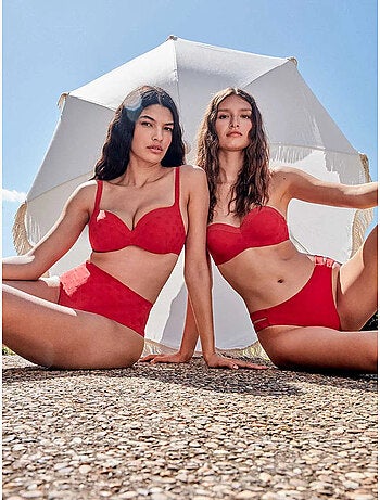 Top bikini aro, foam y espalda regulable, en jacquard de lunares
