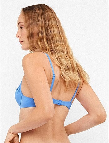 Top bikini balconette con aro y foam con detalle encaje en escote