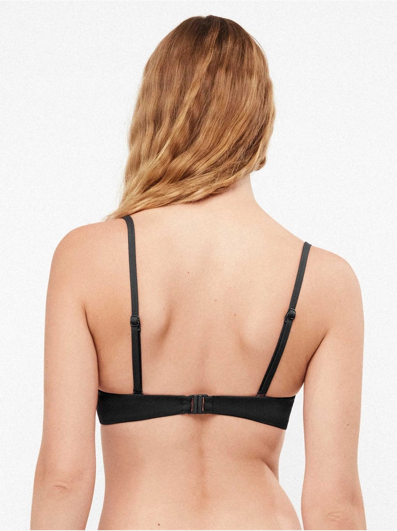 Top bikini balconette con aro y foam con detalle encaje en escote Negro - Kiabi