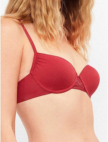 Top bikini balconette con aro y foam con detalle encaje en escote