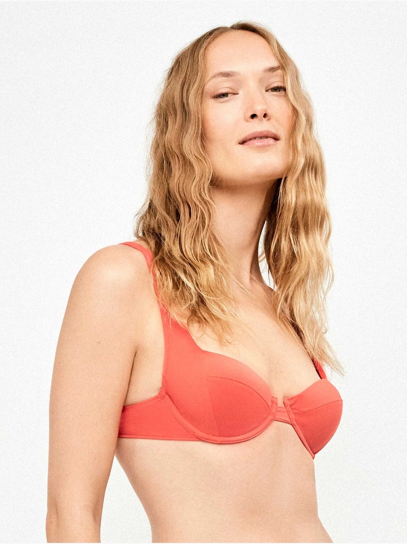 Top bikini balconette con foam extraíble en color rojo Rojo - Kiabi