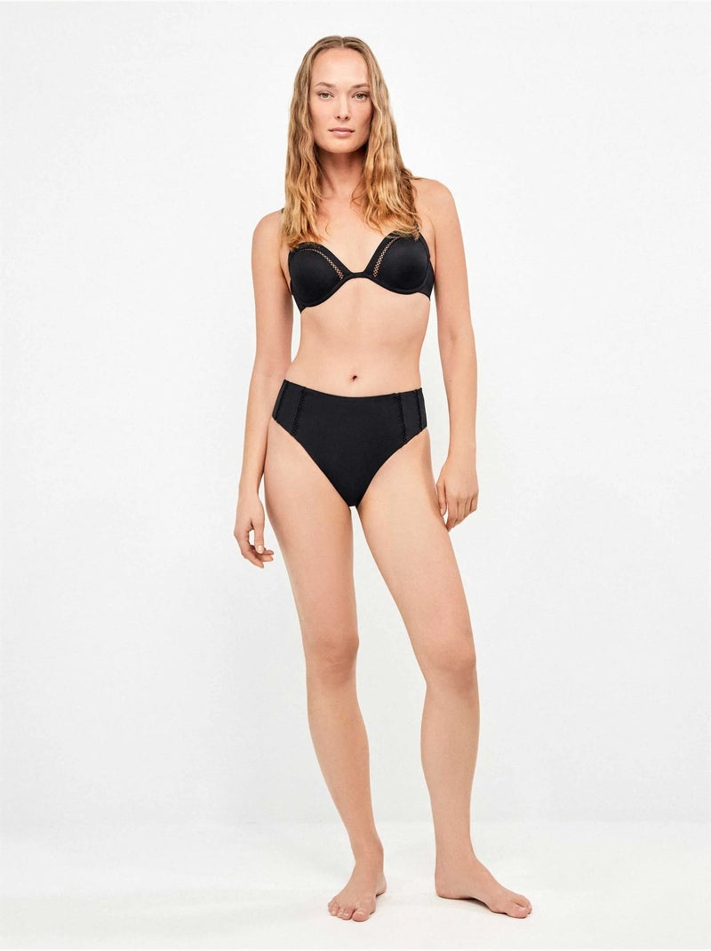 Top bikini bandeau desmontable con aro y detalles calados Negro - Kiabi