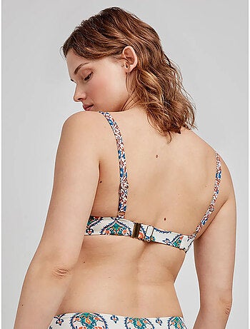 Top bikini capacidad con aro, foam, espalda ajustable y lazo