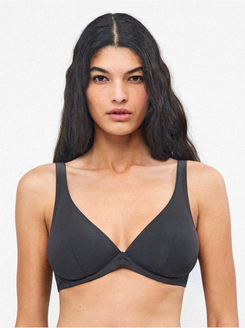 Top bikini capacidad con aro y foam extraible espaldilla ajustable - Kiabi Top bikini capacidad con aro y foam extraible espaldilla ajustable - Kiabi