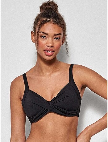 Top bikini capacidad sin aro, con foam y cruce de tejido en escote