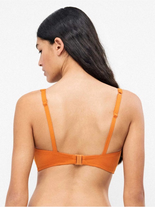 Top bikini capacidad sin aro, con foam y cruce en escote c y d - Kiabi Top bikini capacidad sin aro, con foam y cruce en escote c y d - Kiabi