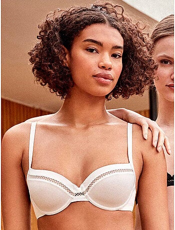 Top bikini con aro, foam y detalle calado en escote