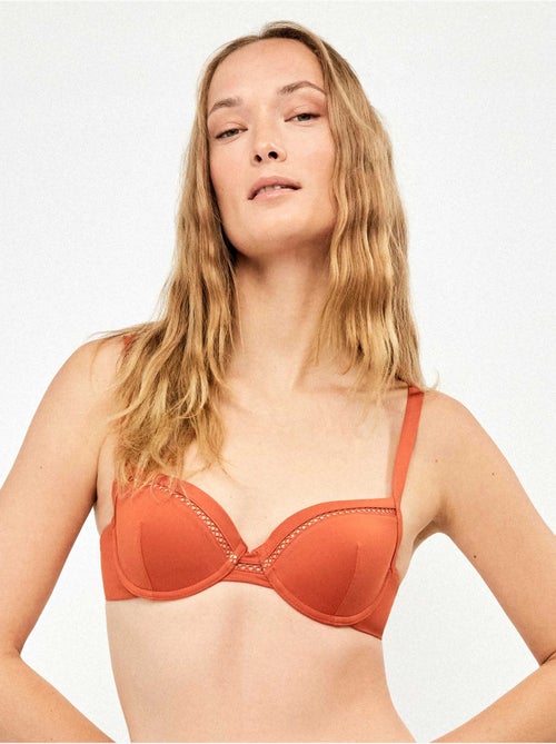 Top bikini con aro, foam y detalle calado en escote - Kiabi Top bikini con aro, foam y detalle calado en escote - Kiabi