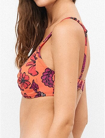Top bikini de capacidad sin aro y con foam con cruce copas c y d