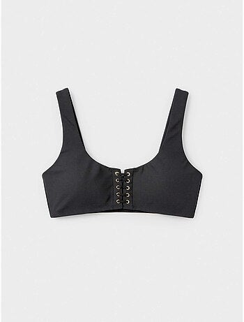 Top bikini sin aro, con foam extraíble y tejido high tech moldeador