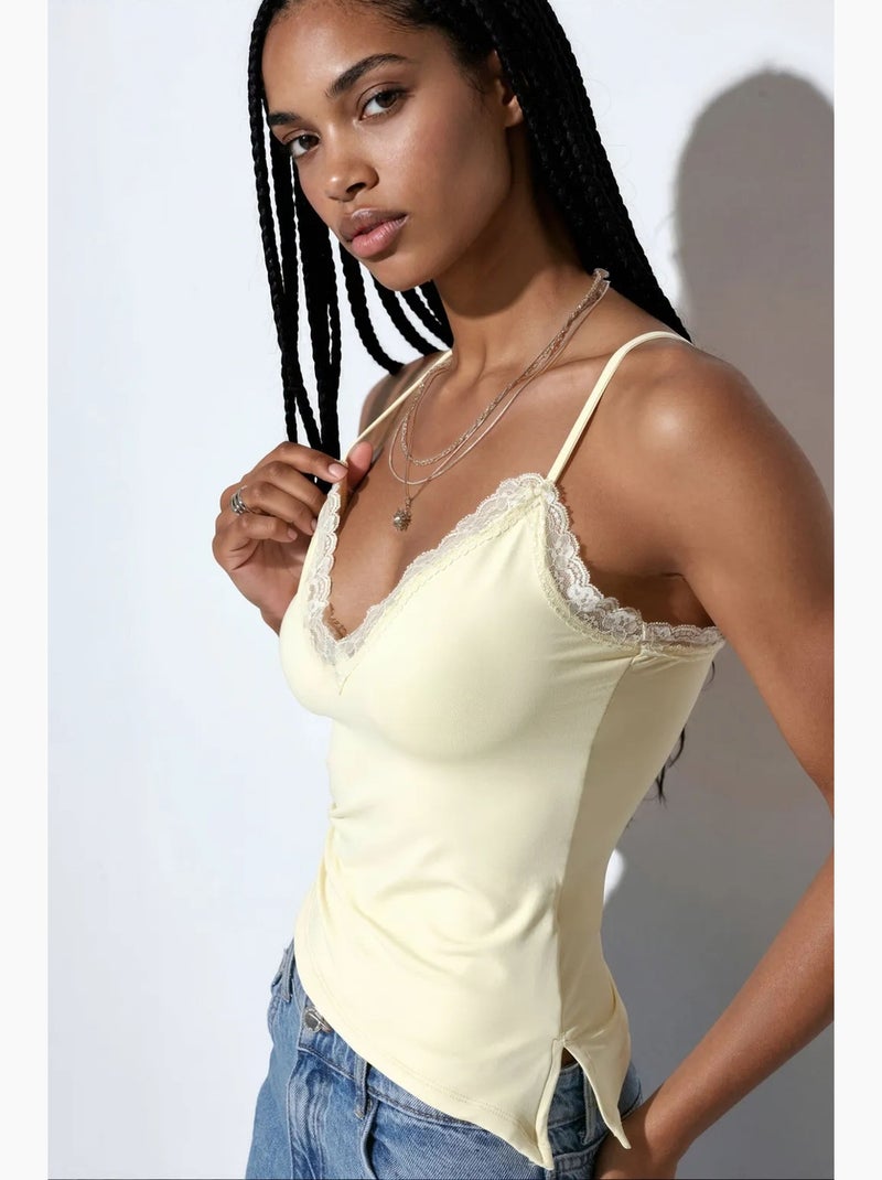 Top cami crop ajustado con bordado busem Amarillo limón - Kiabi