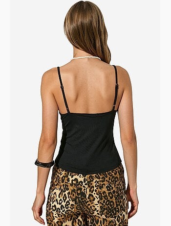 Top camisola corto ajustado con encaje busem