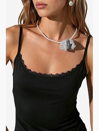 Top camisola corto ajustado con encaje busem
