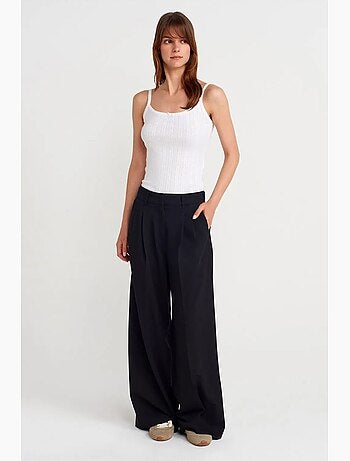 Top camisola de algodón acanalado slim fit dilvin