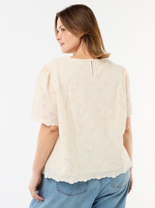 Top con bordados ingleses - Kiabi