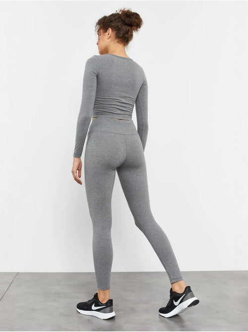 Top corto slim fit de manga larga tommy - Kiabi Top corto slim fit de manga larga tommy - Kiabi