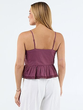 Top cropped de tirantes finos