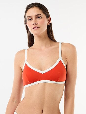 Top de bikini con bordes contrastados