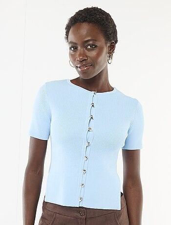 Top de manga corta en punto de canalé