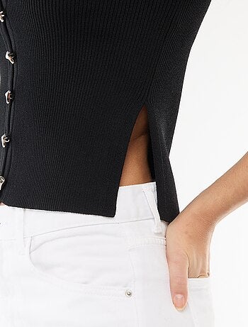 Top de manga corta en punto de canalé