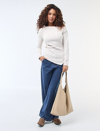 Top de punto asimétrico