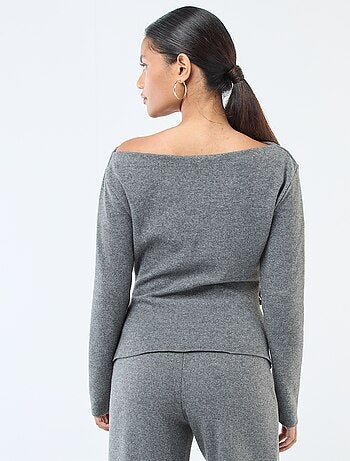 Top de punto asimétrico