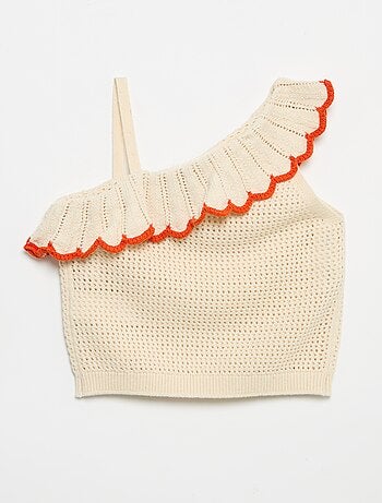 Top de punto con cuello asimétrico