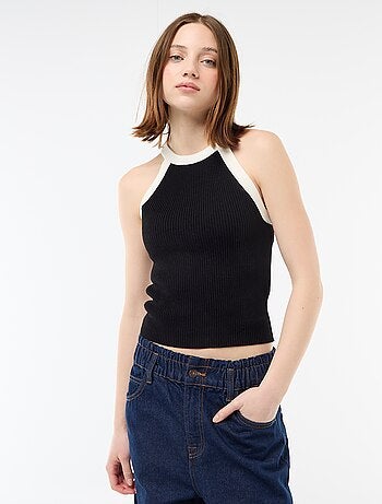 Top de punto con sisas americanas