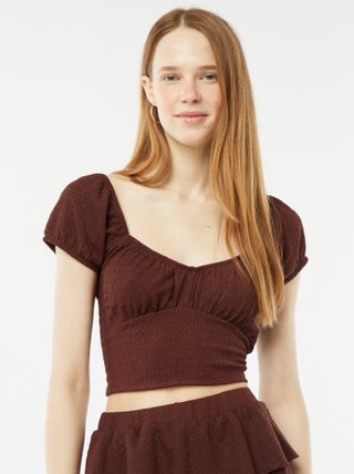 Top de punto gofrado con cuello cuadrado