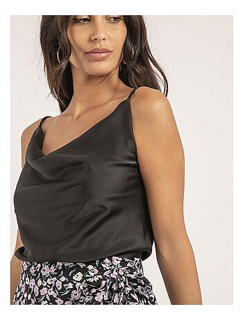 Top de satén cuello barco flamell