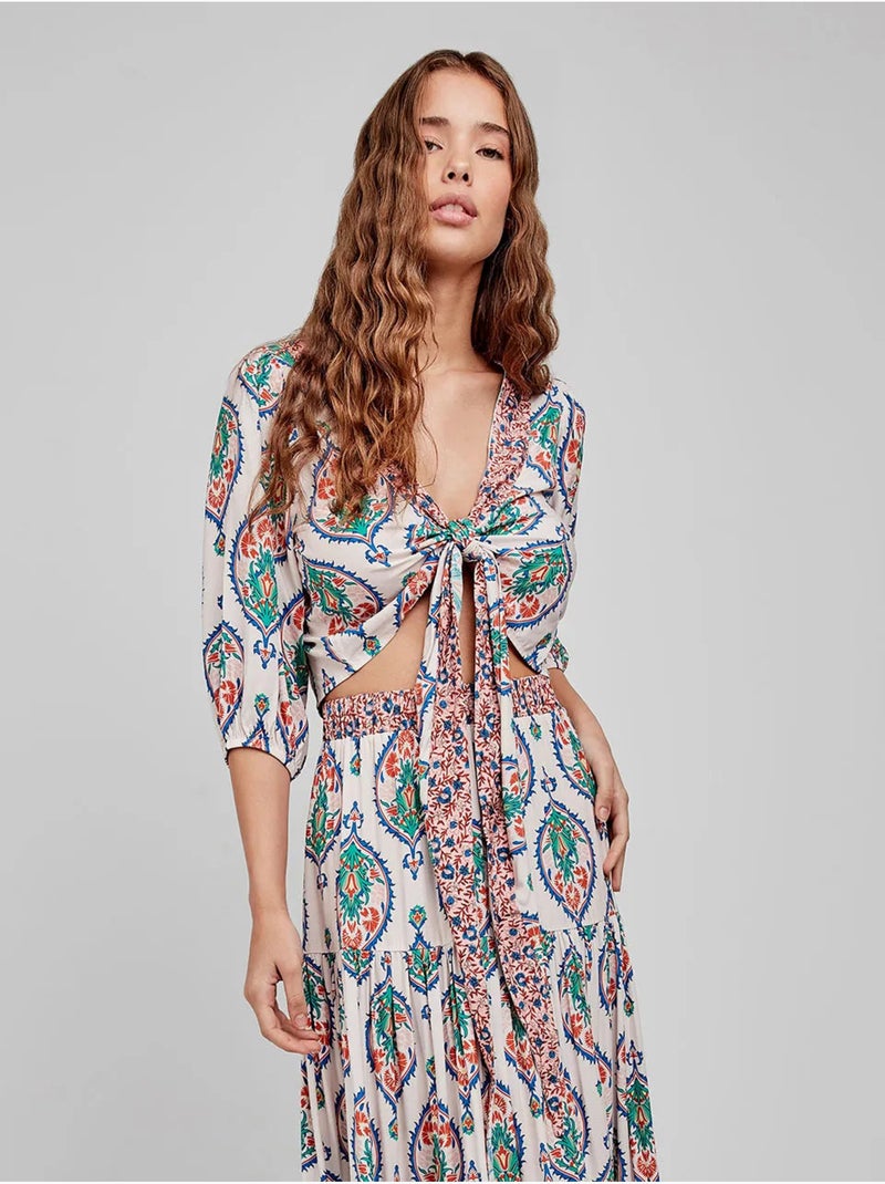 Top estampado, con manga francesa, anudado en cintura Multicolor - Kiabi