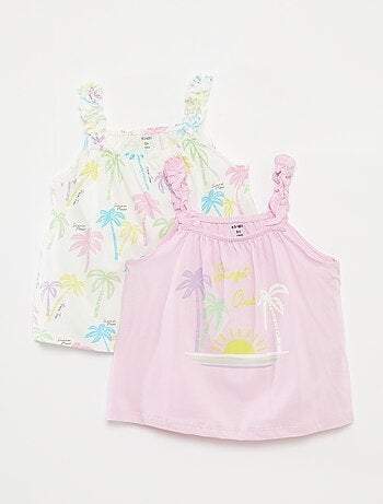 Top estampado de tirantes con volantes