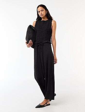 Top fruncido sin mangas