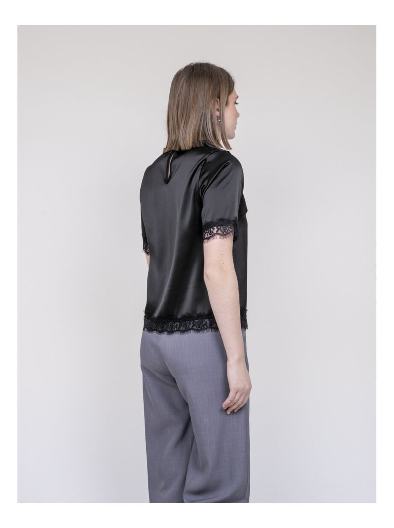 Top satinado con acabado de encaje FERNADA Negro - Kiabi
