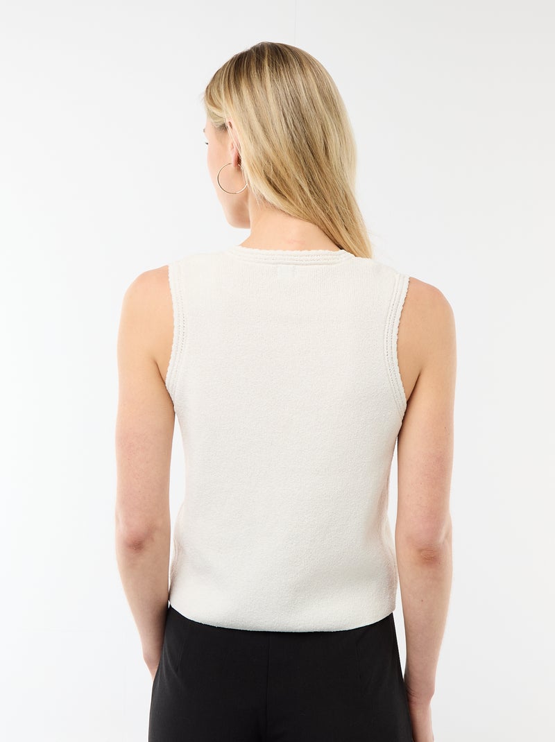 Top sin mangas con botones dorados Beige - Kiabi
