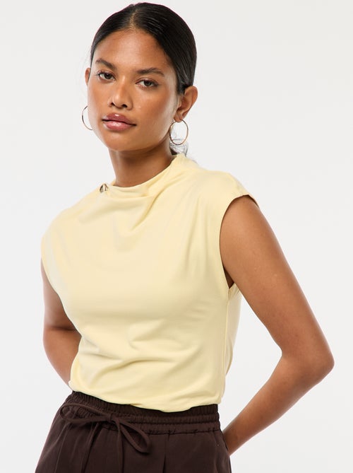 Top sin mangas con cuello alto - Kiabi