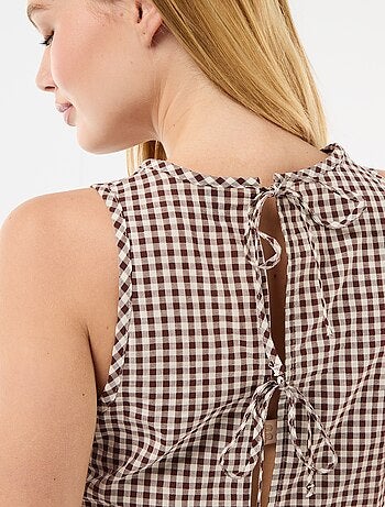 Top sin mangas con estampado Vichy