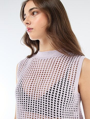 Top sin mangas de crochet