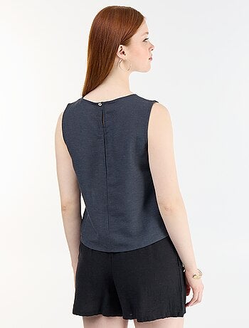 Top sin mangas de cuello redondo