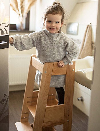 Torre de aprendizaje infantil de roble | Tissi