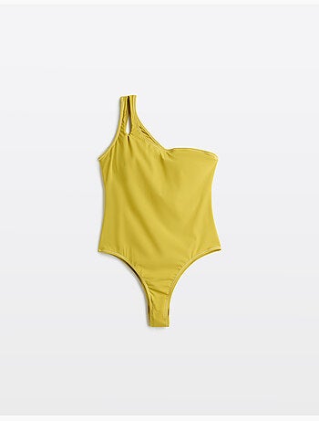 Traje de baño, MO Fashion