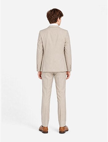 Traje de tres piezas