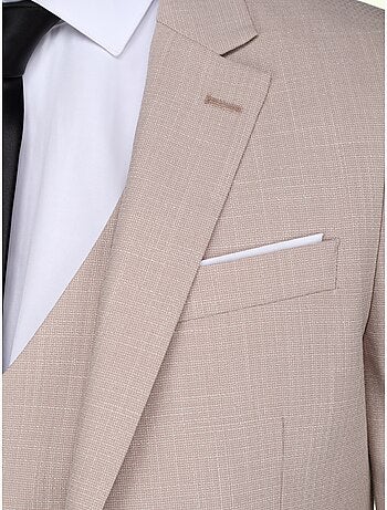 Traje de tres piezas con cuello en punta - Leader Mode