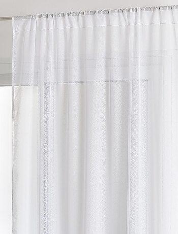 Transparente arenado con base bordada