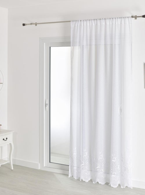 Transparente arenado con base bordada - Kiabi