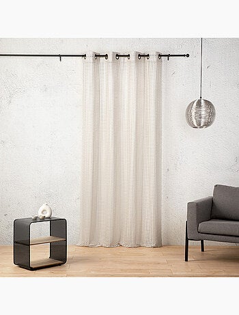 Transparente calado con ojales